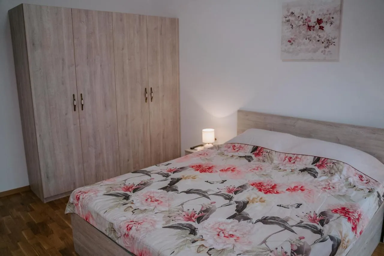 Bella'S Sea Apartment-Beach, Sea Garden ,Old Town, Free Parking, Free Evcharging Station ヴァルナ