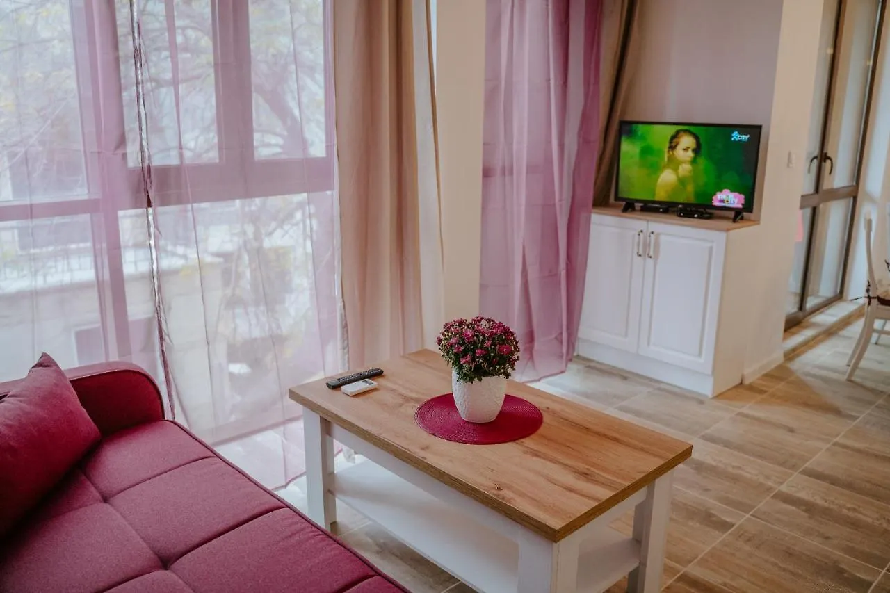 アパート Bella'S Sea Apartment-Beach, Sea Garden ,Old Town, Free Parking, Free Evcharging Station ヴァルナ